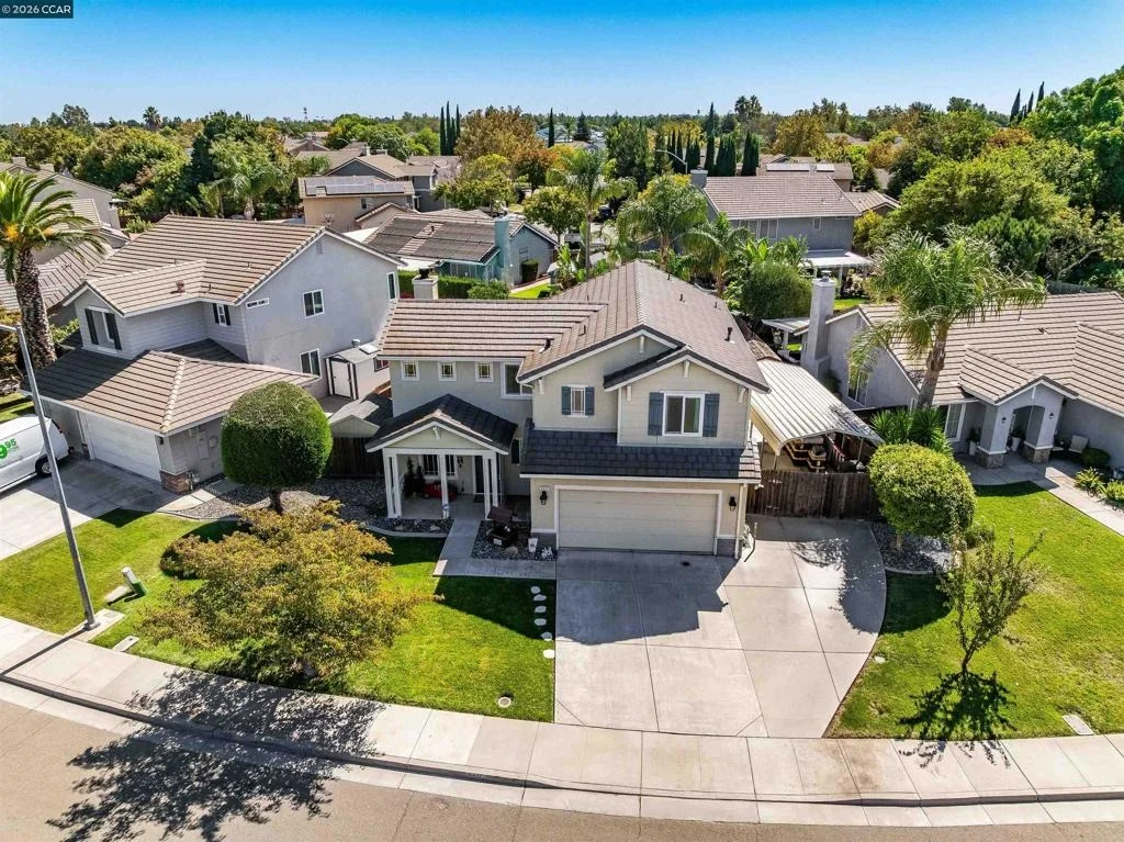 Photo of 2211 Bridle Creek Circle