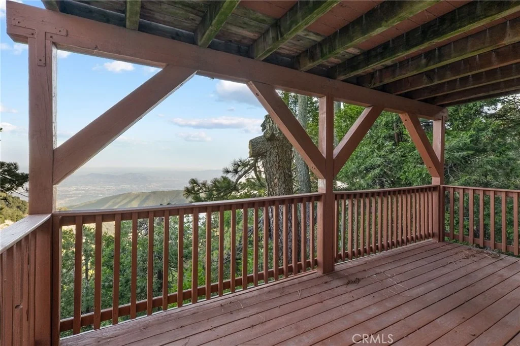 Photo of 23377 Crestview
