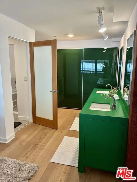 Photo of Unit C101 at 615 Hampton Drive