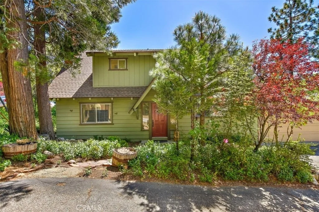 Photo of 27255 Bernina Drive