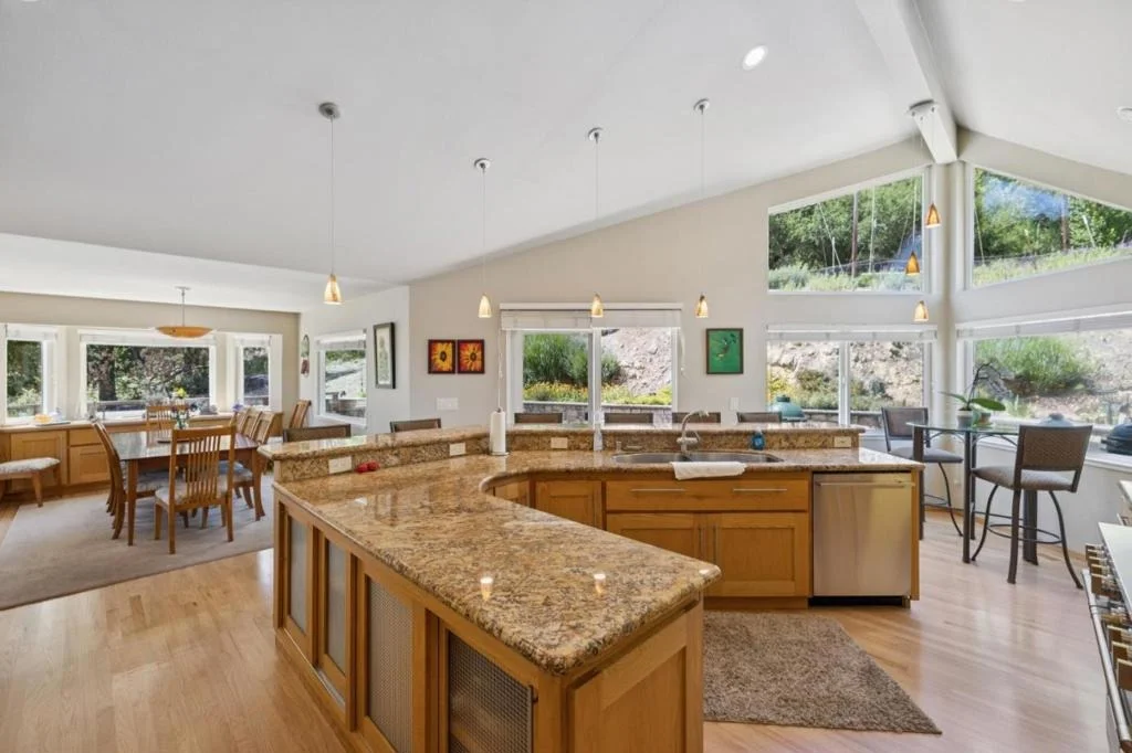 Photo of 23500 Sunset Drive