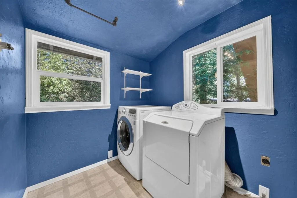 Photo of 121 Mahogany Way