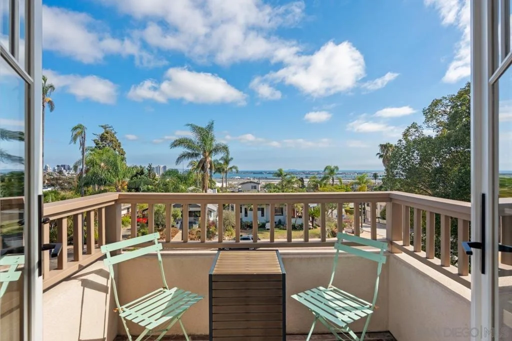 Photo of 3929 Alameda Dr