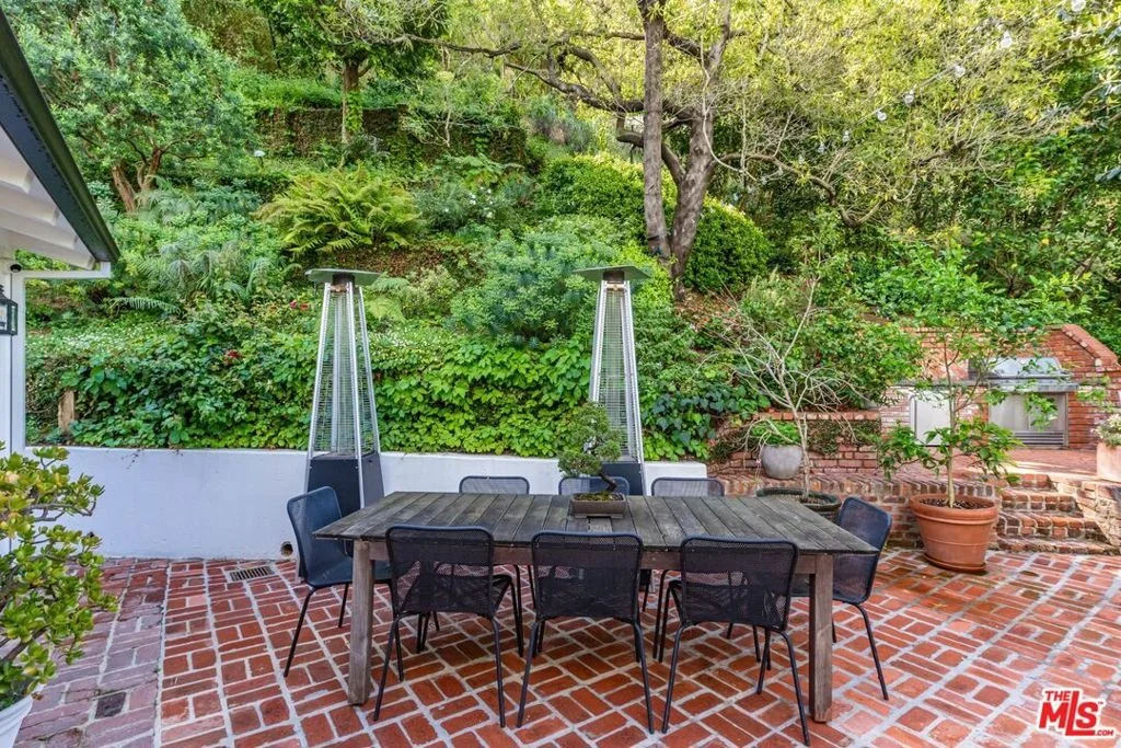 Photo of 9151 Warbler Place