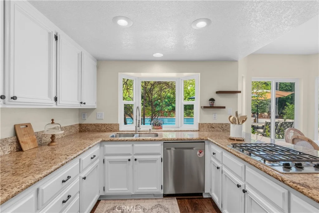 Photo of 943 W 14th Street