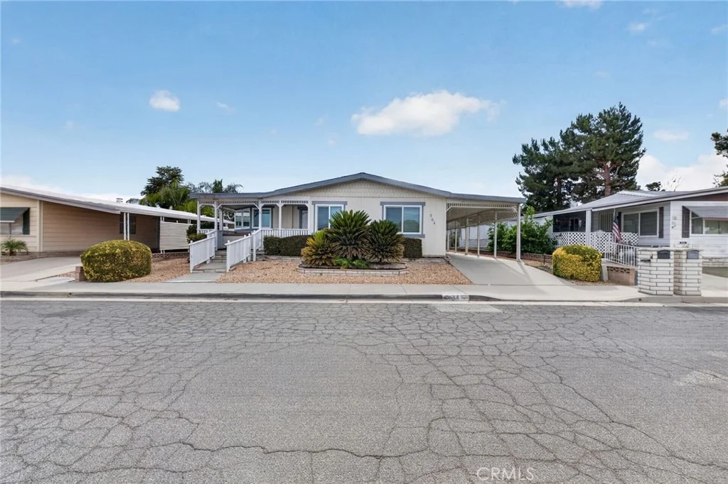 Photo of 564 De Soto Drive