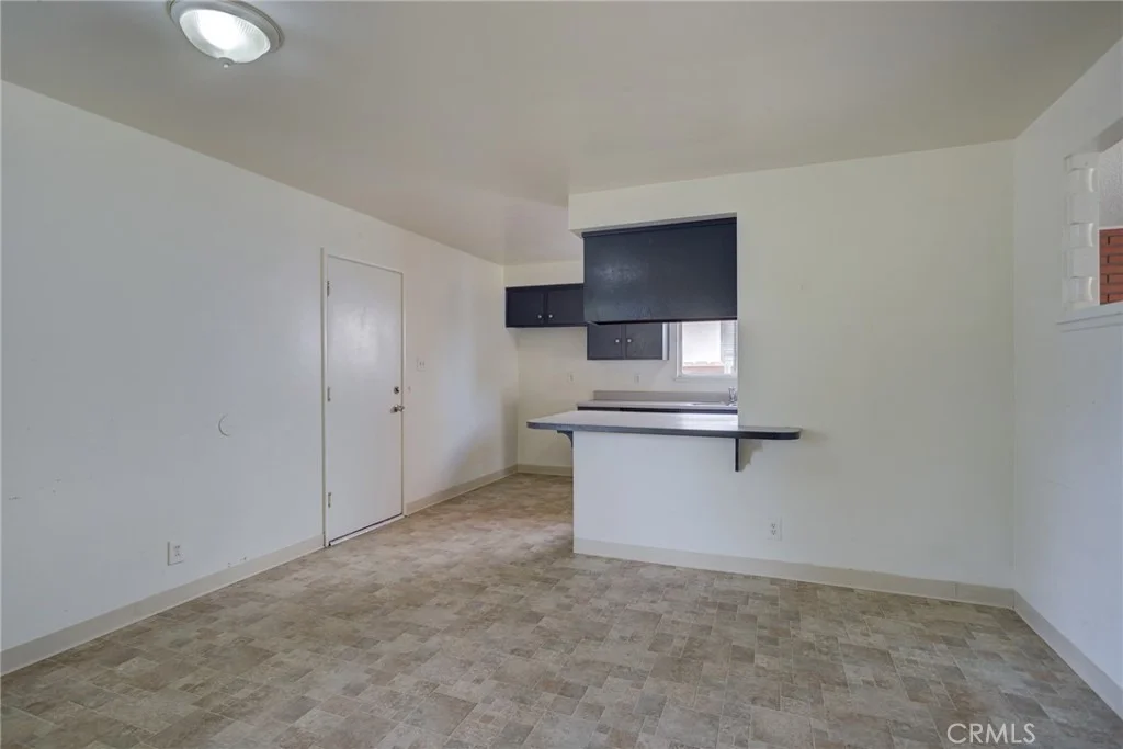 Photo of 606 W Albert Street