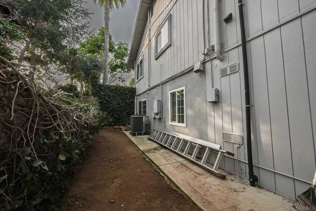 Photo of 444 Avalon Dr.
