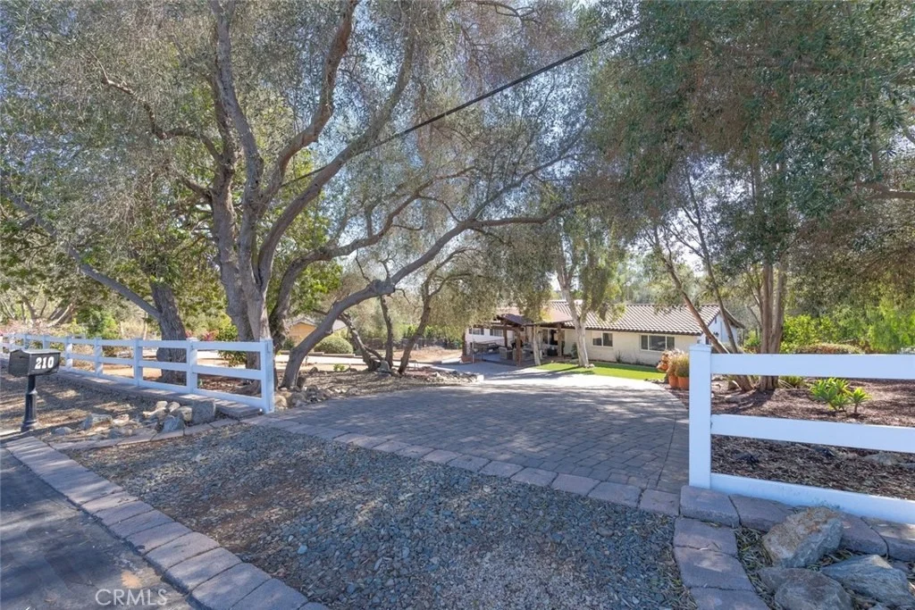 Photo of 210 Rancho Camino