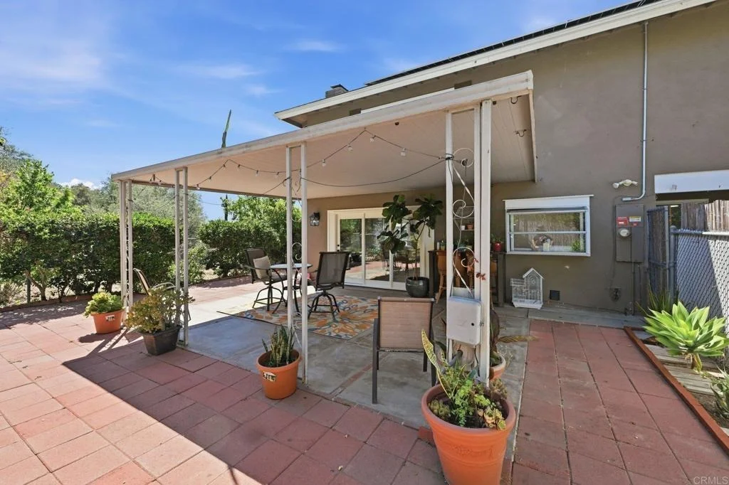 Photo of 5625 Lake Vista Drive