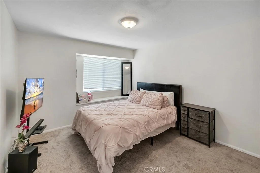 Photo of 13251 Winona
