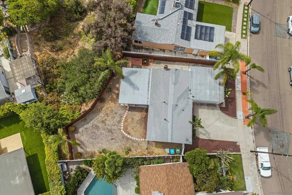 Photo of 2573 Raymell Dr.