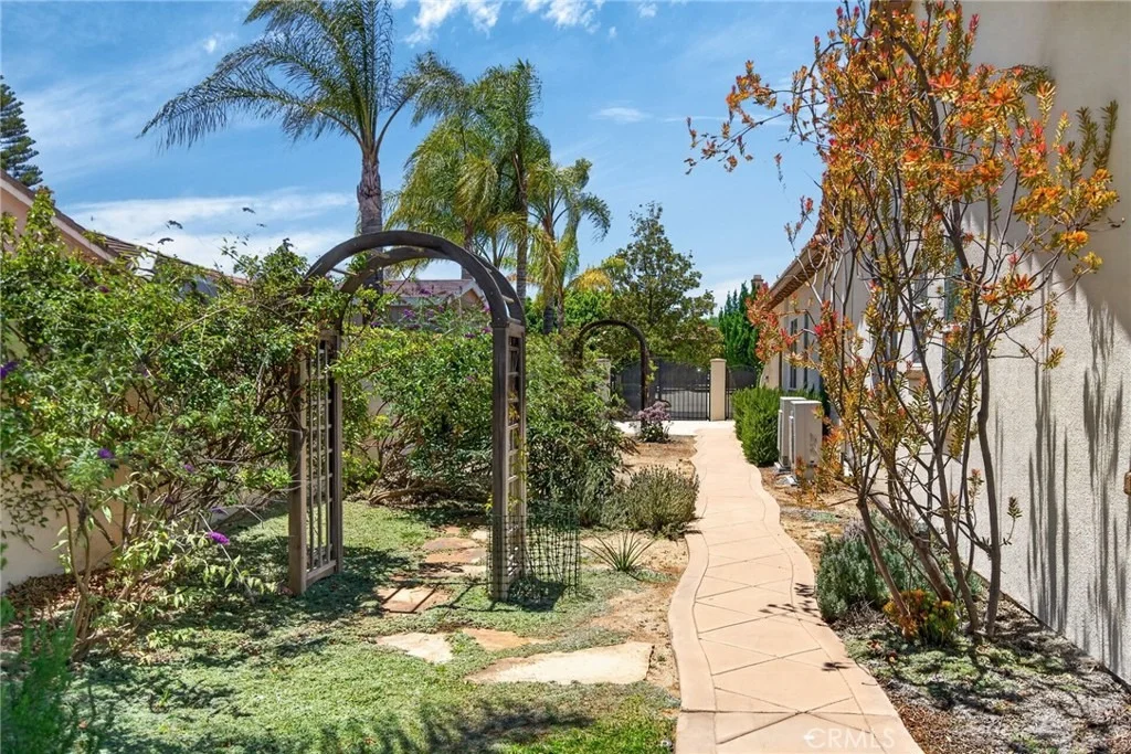 Photo of 8059 Terraza Court
