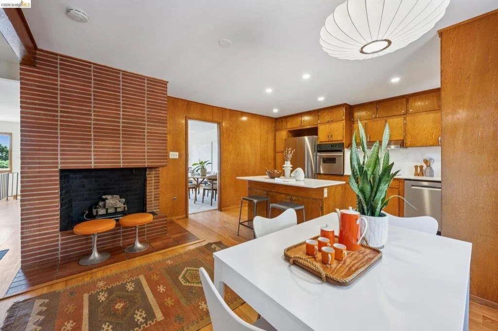 Photo of 1010 Keeler Ave