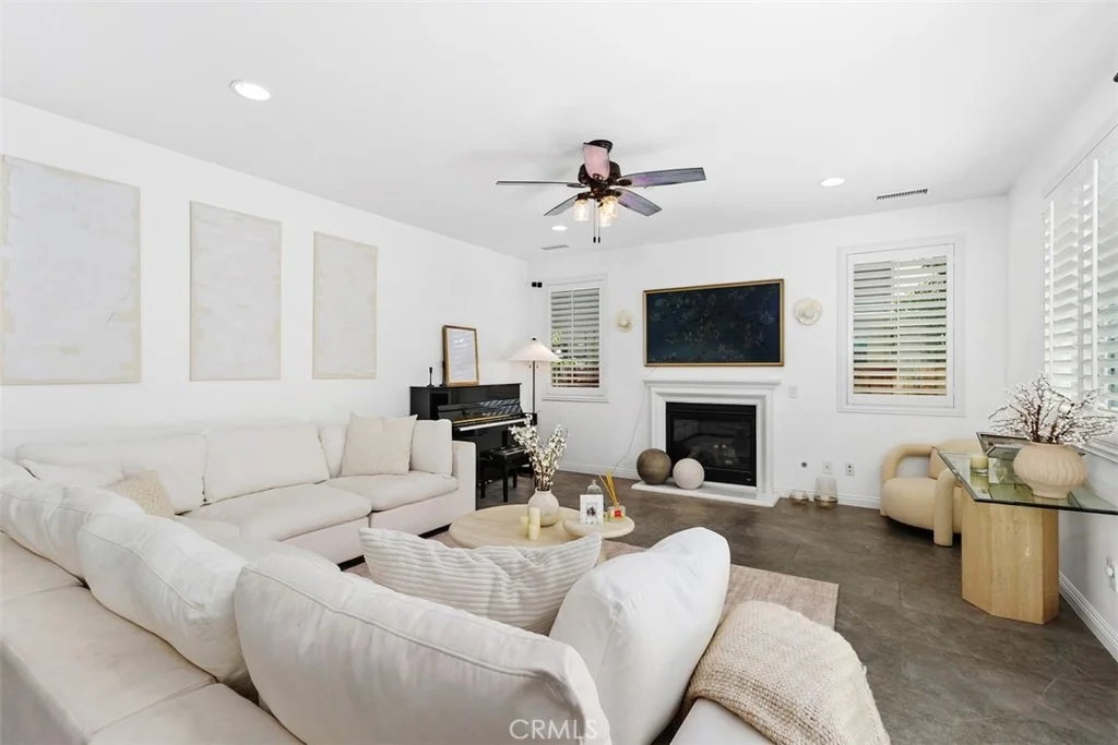 Photo of 11415 Valley Oak
