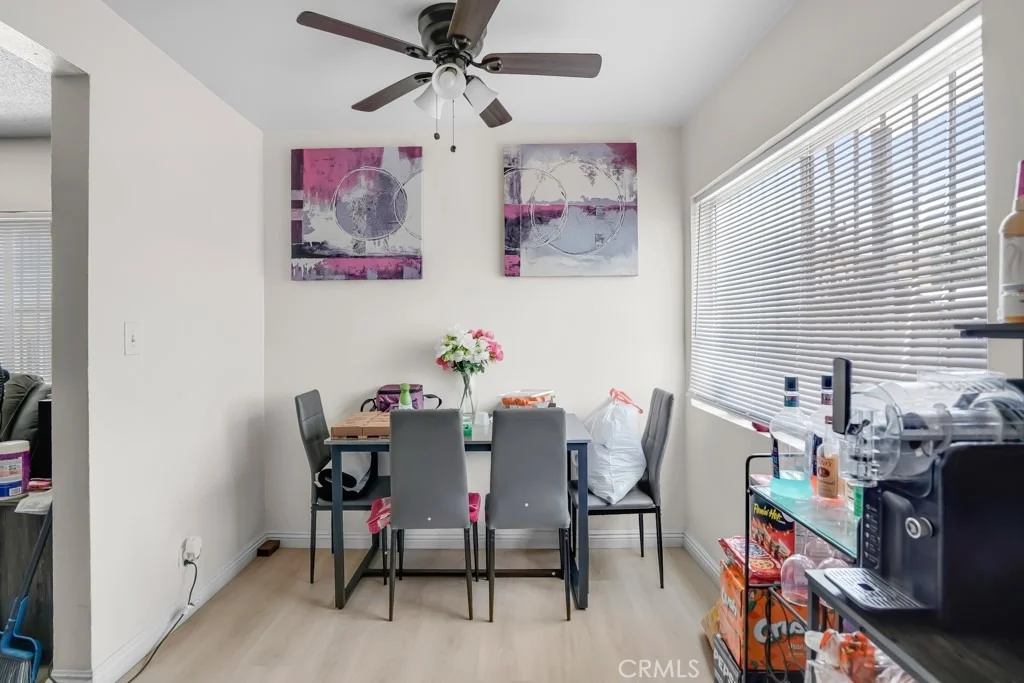 Photo of 116 E Alondra
