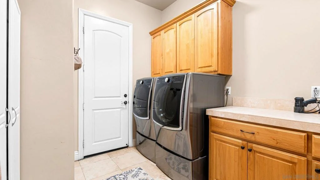 Photo of 1485 Santa Fe Hills