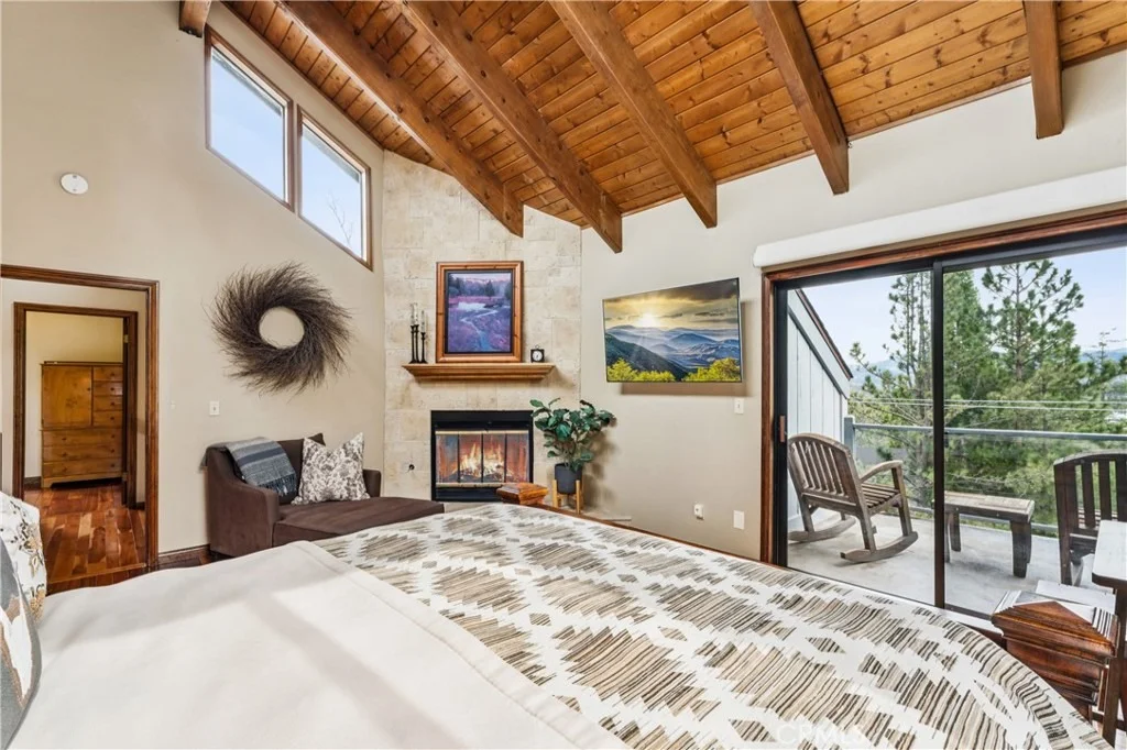 Photo of 892 Nadelhorn Drive