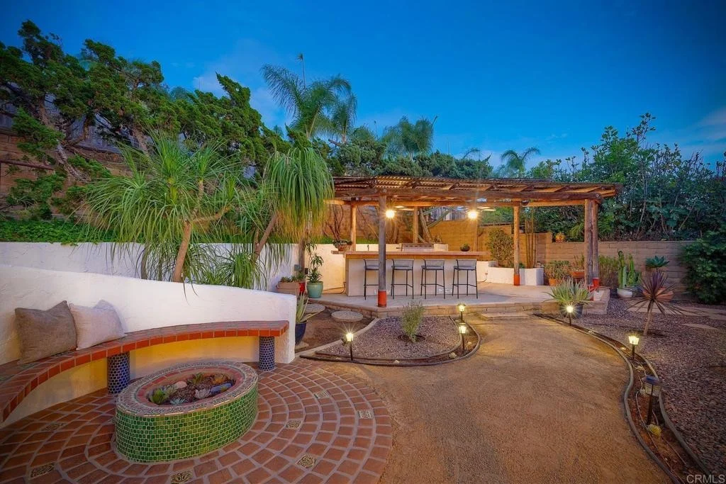 Photo of 2185 Hawley Drive