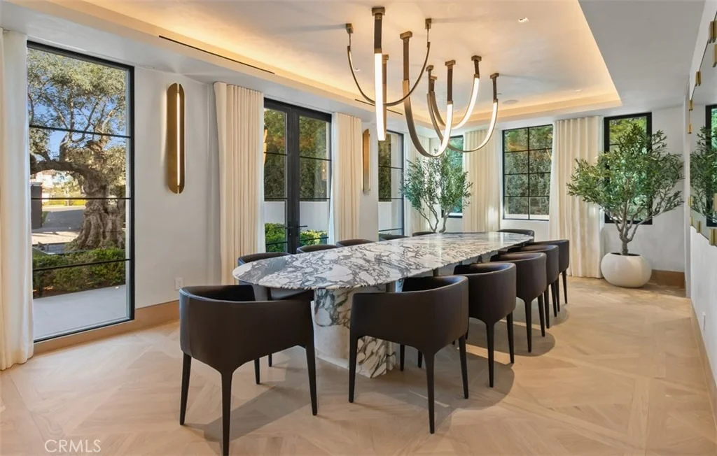 Photo of 7 Sailview