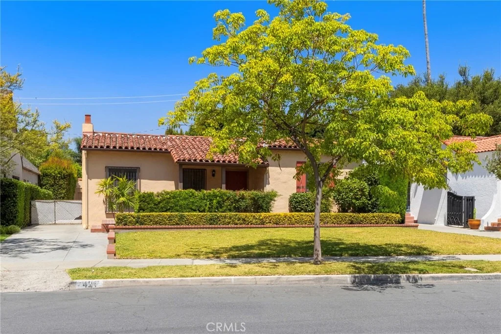 Photo of 421 Milton Drive