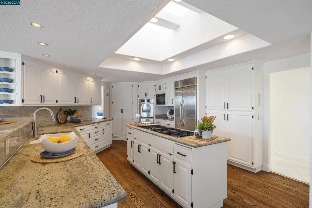 Photo of 333 Merrilee Pl