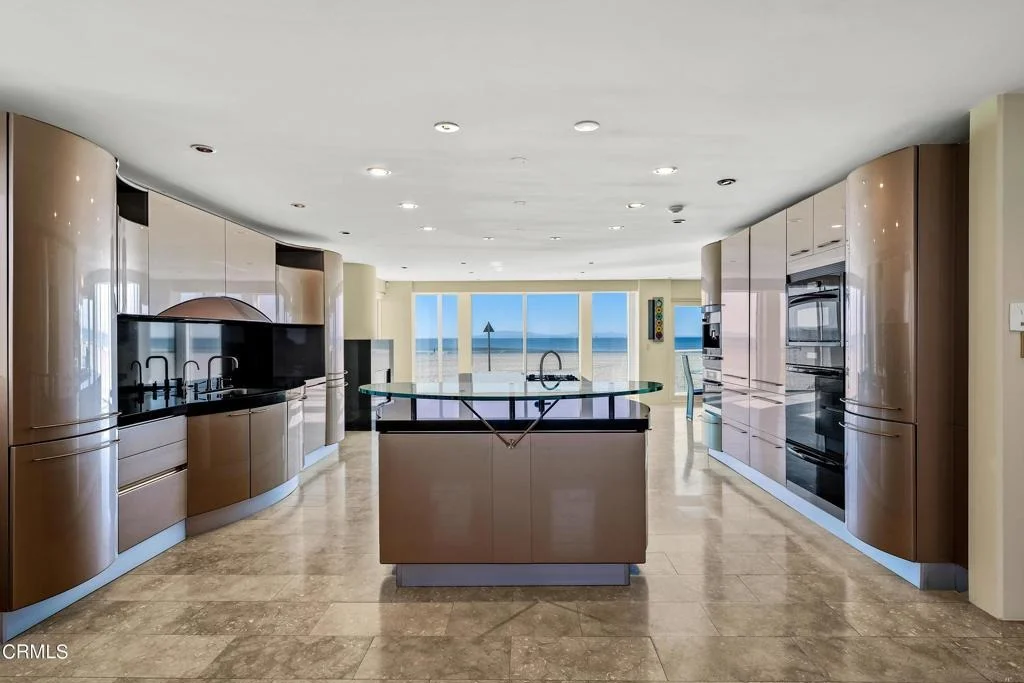 Photo of 4015 Ocean Drive