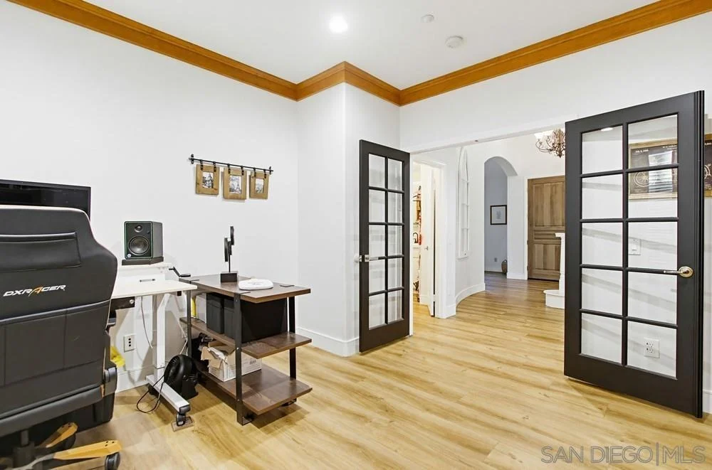 Photo of 2327 Orchard View Ln