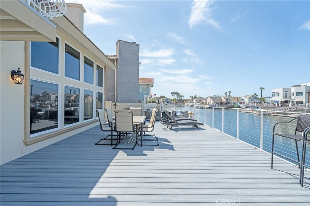 Photo of 2355 Peninsula