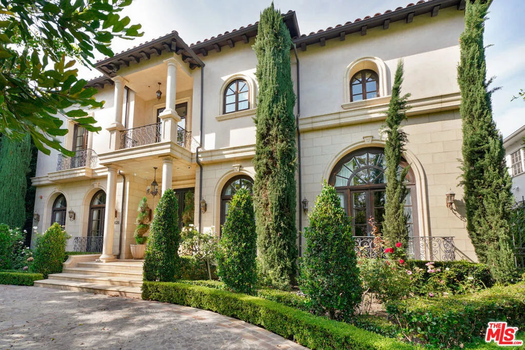 Photo of 620 WALDEN Drive