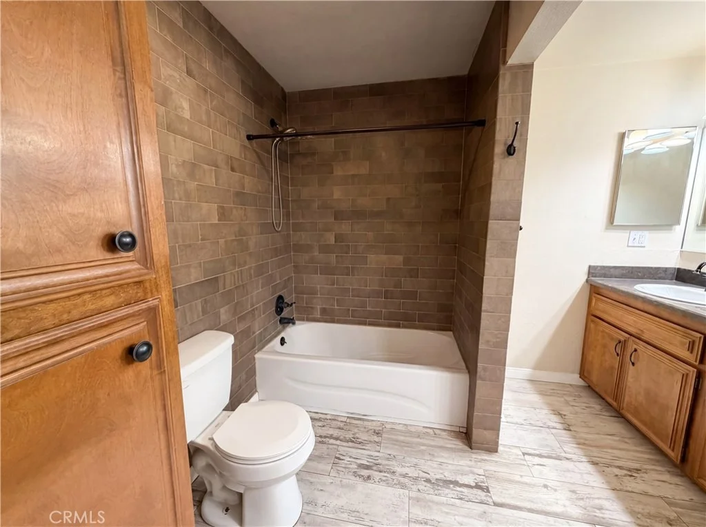 Photo of 317 Wren Drive