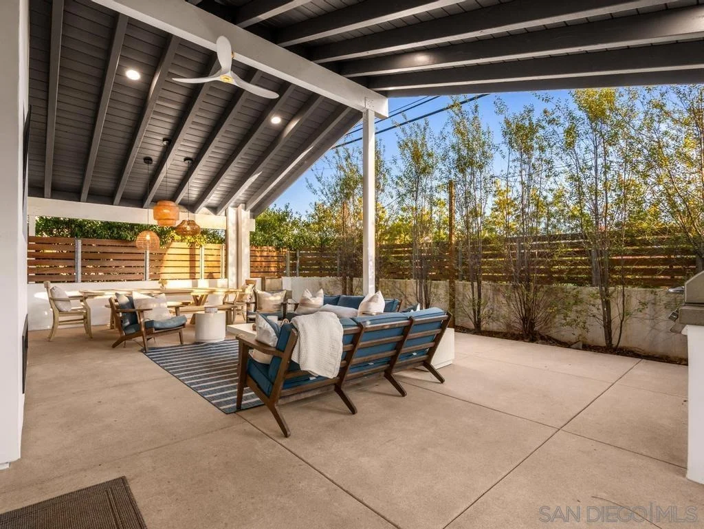 Photo of 8804 Robinhood Lane