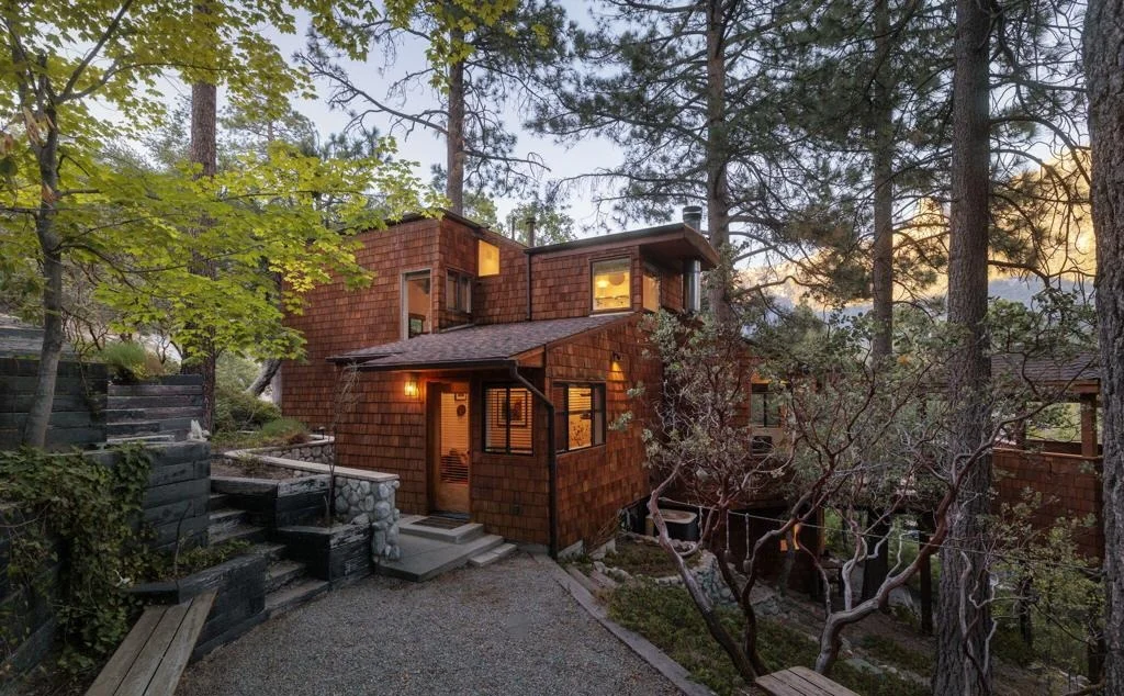 Photo of 55100 Pine Crest Drive