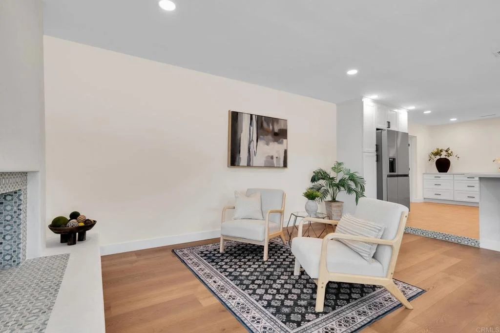 Photo of 3131 Summit Drive