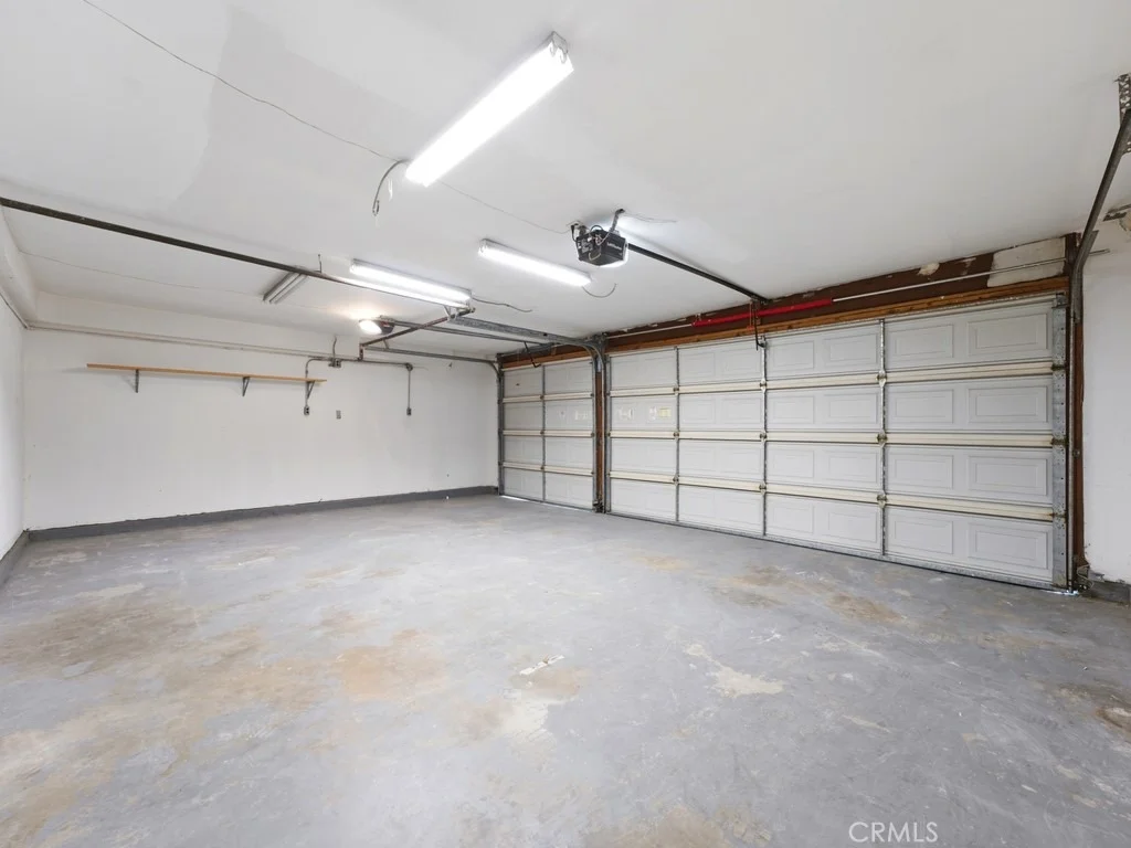 Photo of 5835 Cardoza Drive