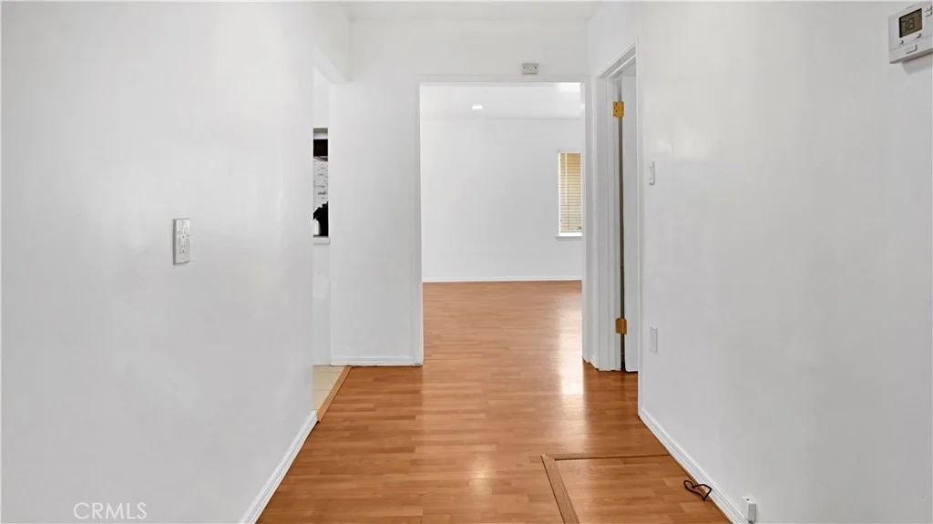 Photo of 9714 Paramount