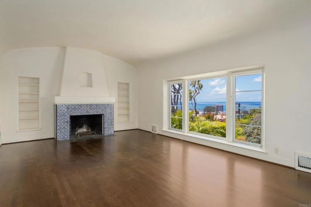 Photo of 1406 La Jolla Knoll
