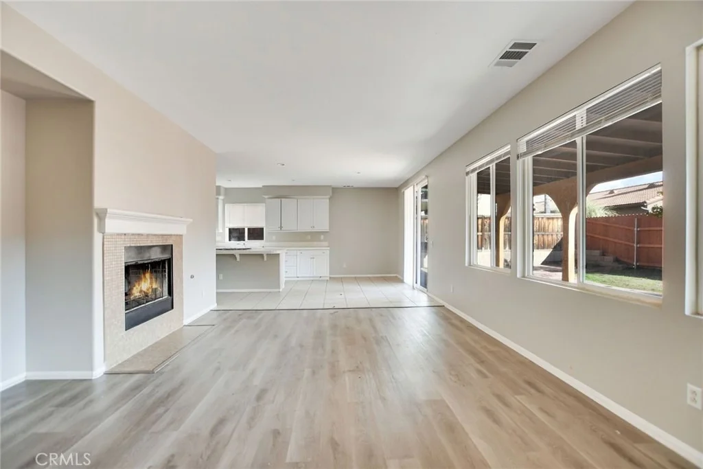 Photo of 307 Monument Parkway