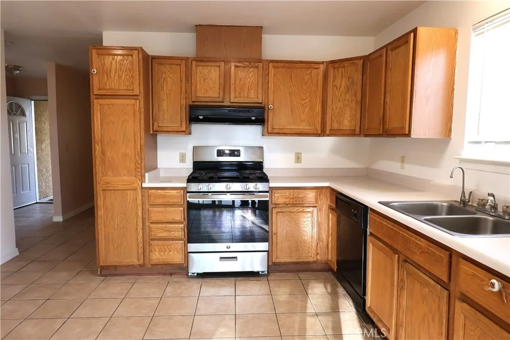 Photo of 693 Fripp