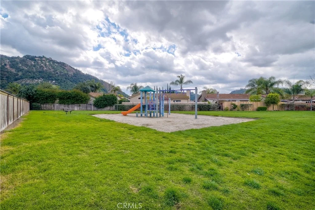 Photo of 3404 Lake Circle