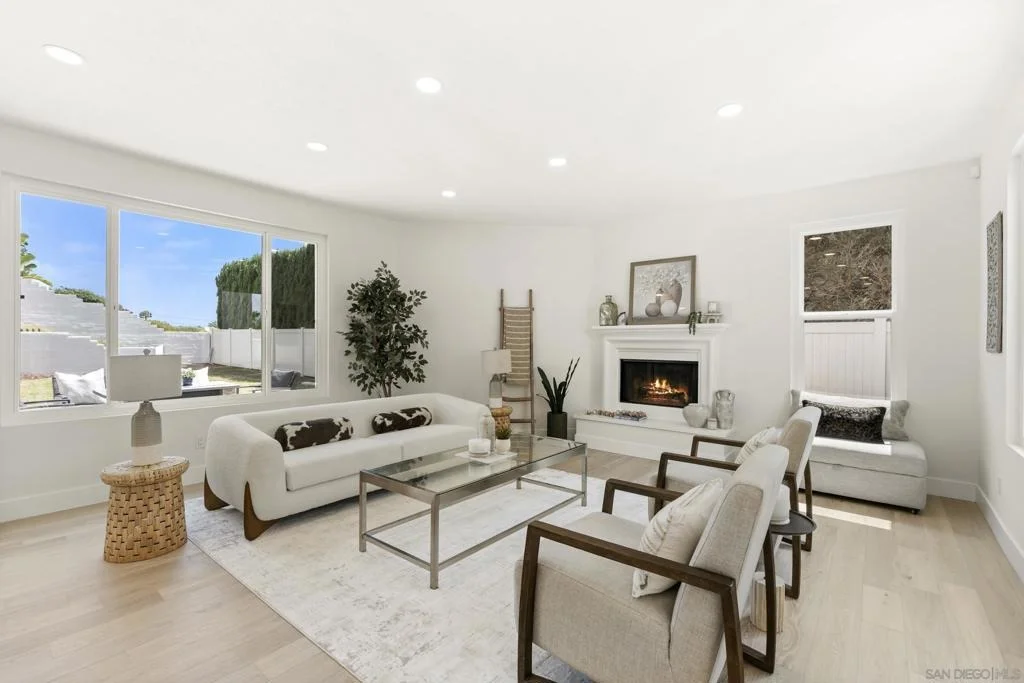 Photo of 1557 Regatta Road