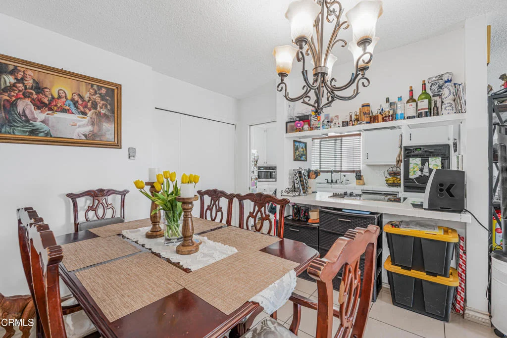 Photo of 1331 Edgewood Way
