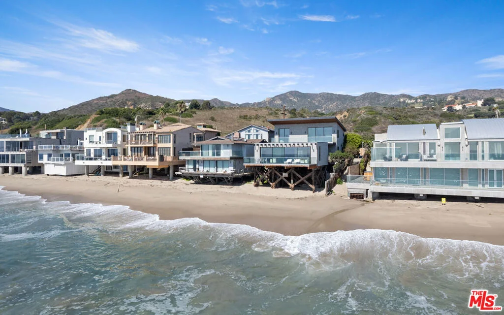 Photo of 24604 Malibu Road