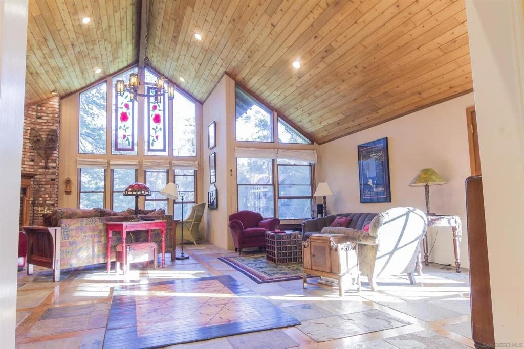 Photo of 28831 Spruce