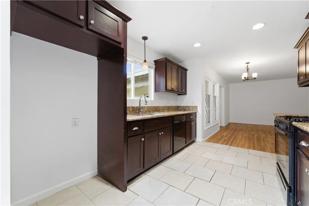 Photo of 18166 Keswick Street