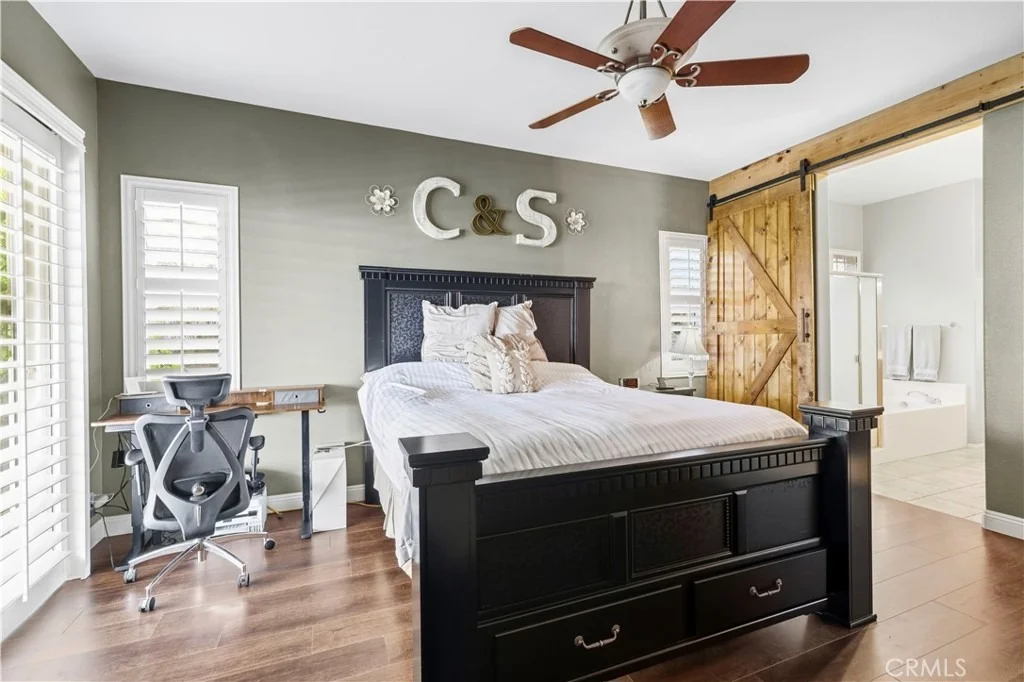 Photo of 34665 Desert Road