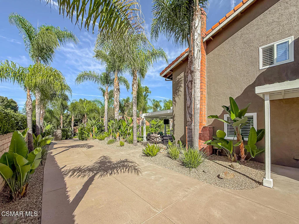 Photo of 687 Stonebrook Street