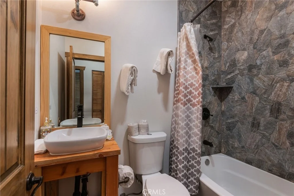 Photo of 855 Conklin Road