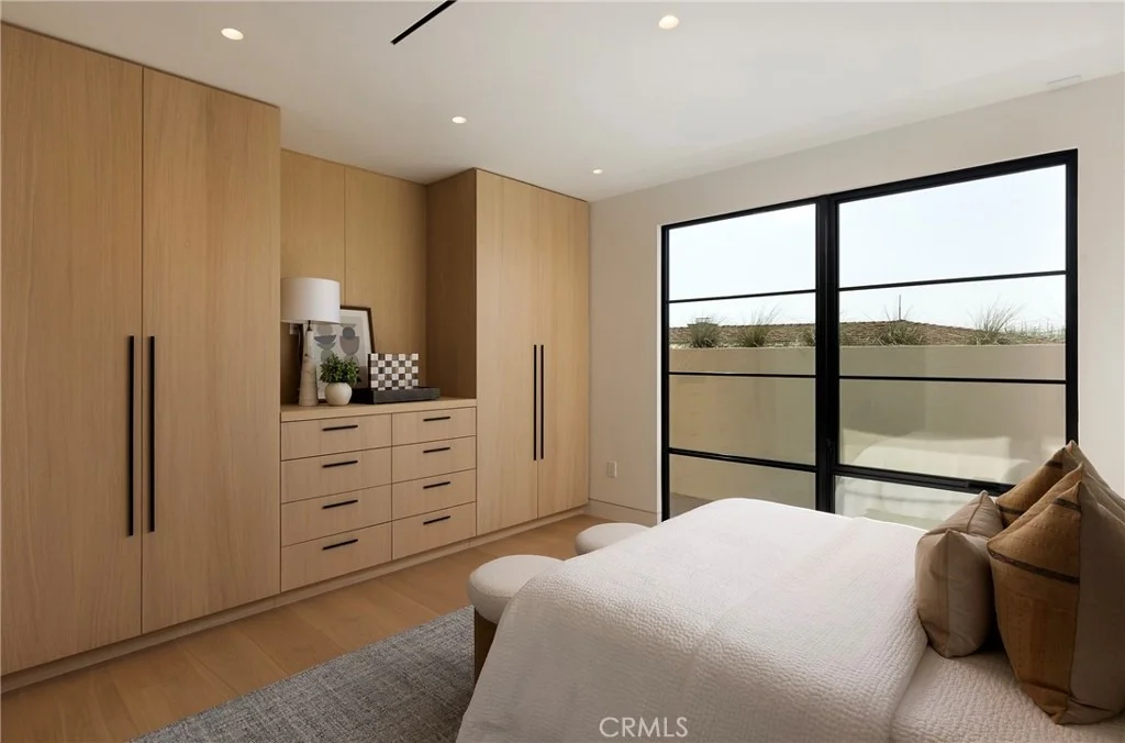 Photo of 2519 Harbor View Drive