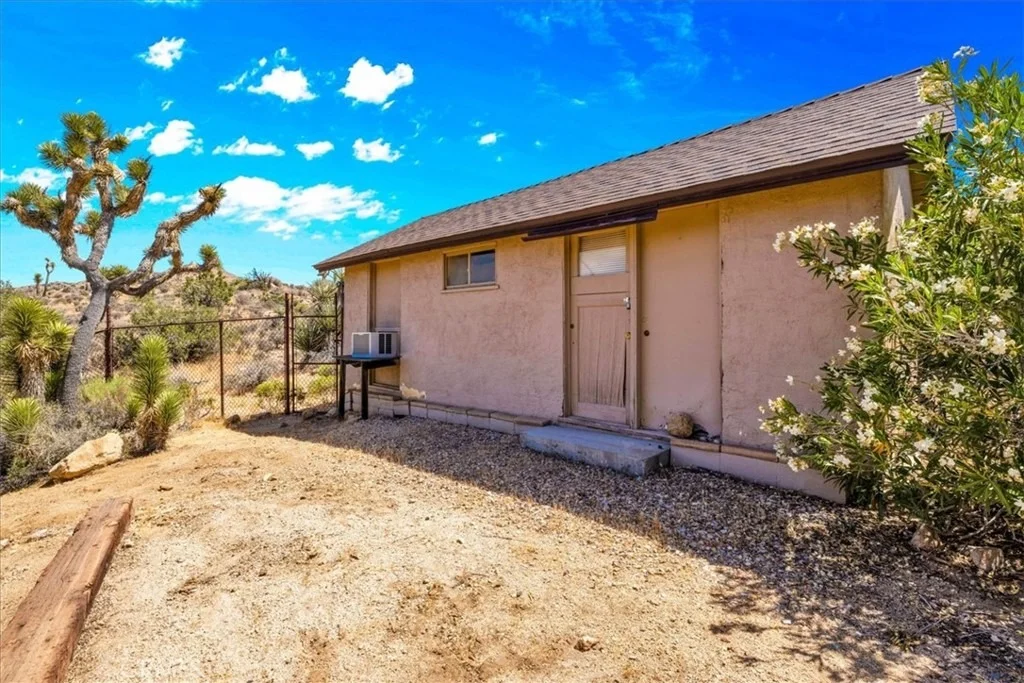 Photo of 8001 Hammett Road